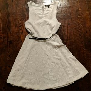 Express textured white dress size XS